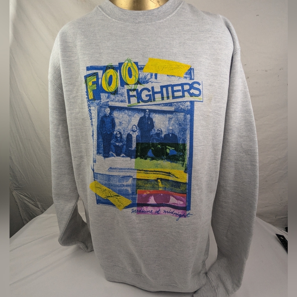 Foo Fighters Medicine At Midnight Light Grey Sweatshirt Medium